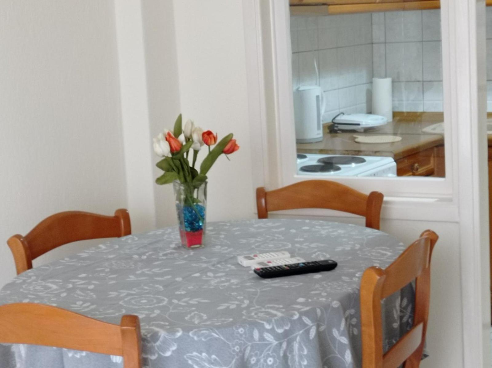 Ferienwohnung Homie Dráma Exterior foto